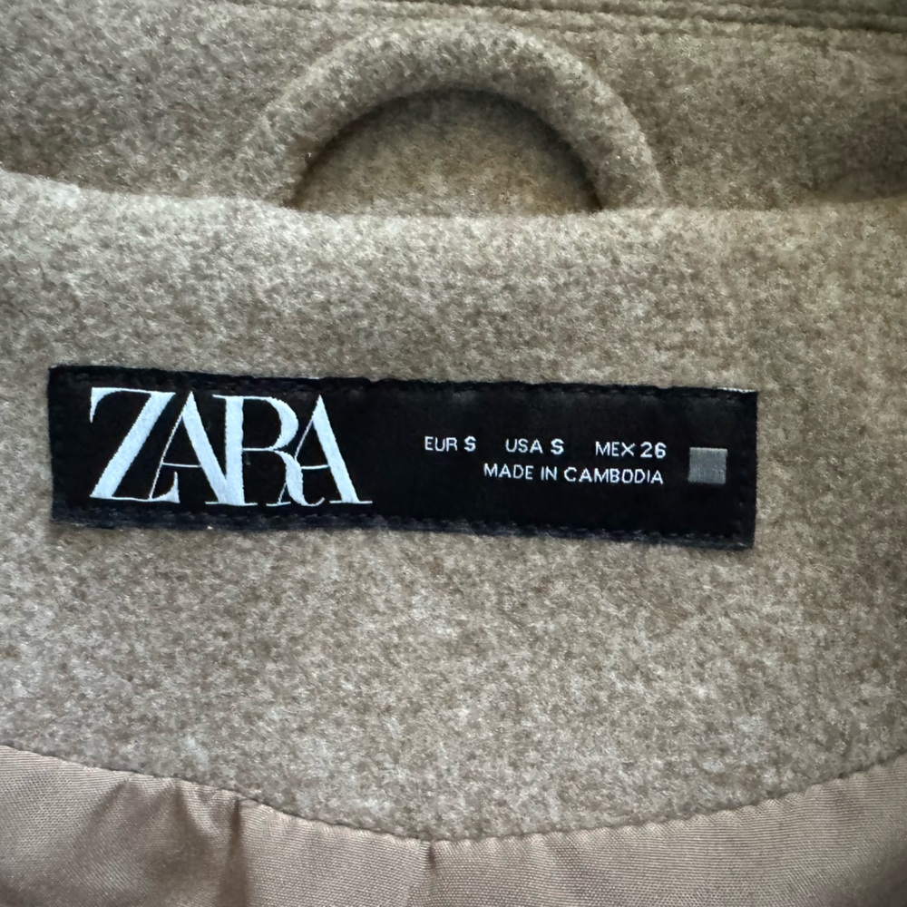 Zara Women’s Small Cropped Camel Jacket - Picture 9 of 9